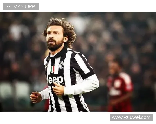 意大利足球明星魅力帅照展现足球场上的风采与激情 意大利足球明星魅力帅照展现足球场上的风采与激情