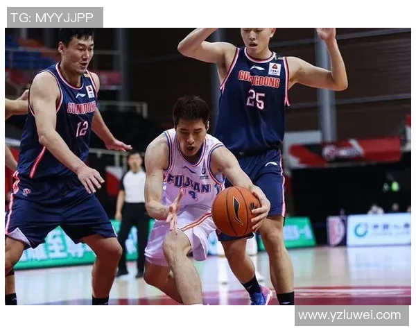 深圳篮球队进攻策略分析与得失评估探讨