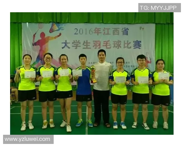 重庆羽毛球队荣登全国耐力排行榜第二名展现卓越实力与团队精神 重庆羽毛球队荣登全国耐力排行榜第二名展现卓越实力与团队精神